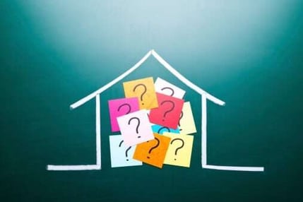 post-it-notes-with-question-mark-inside-house-drawing