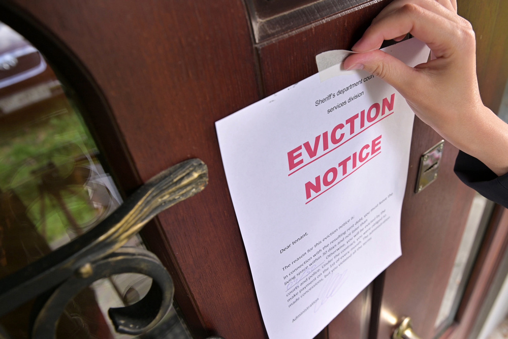 Can a Property Manager File an Eviction Notice?